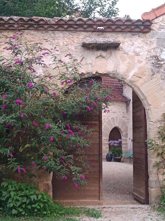 לינה וארוחת בוקר Ginals Les Granges De L Abbaye מראה חיצוני תמונה